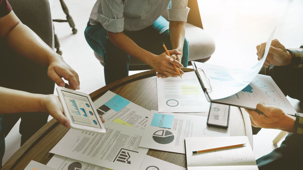 Online Business Strategy - Recentamz